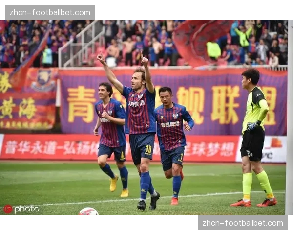 评论：拜仁后防线老化问题在强强对话中再次暴露