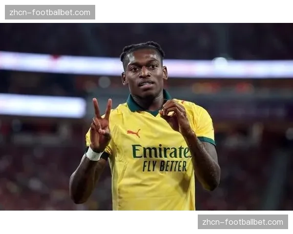 米兰官方宣布莱奥因伤缺席周末联赛，将接受进一步评估