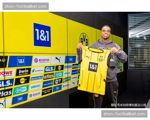 专访维拉中场楚克维梅卡:从切尔西弃将到英格兰国脚的四年 专访维拉中场楚克维梅卡:从切尔西弃将到英格兰国脚的四年